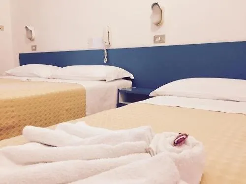 Hotel Till Rimini 3*,  Italy